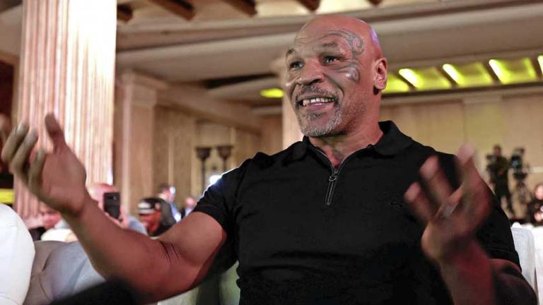 Oud-bokser Mike Tyson (56) opent coffeeshop in Amsterdam