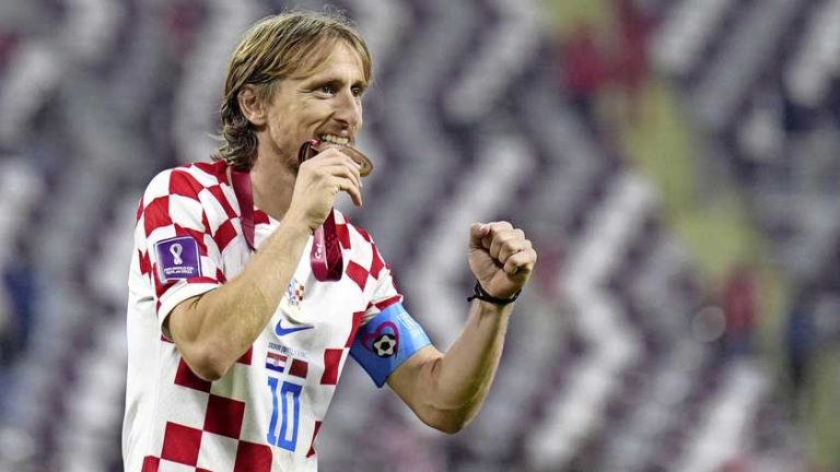 Modric weet van geen ophouden en gaat vrolijk verder als international Kroatië