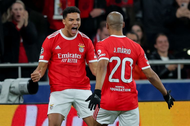 Benfica overklast Club Brugge opnieuw op pijnlijke avond voor Lang