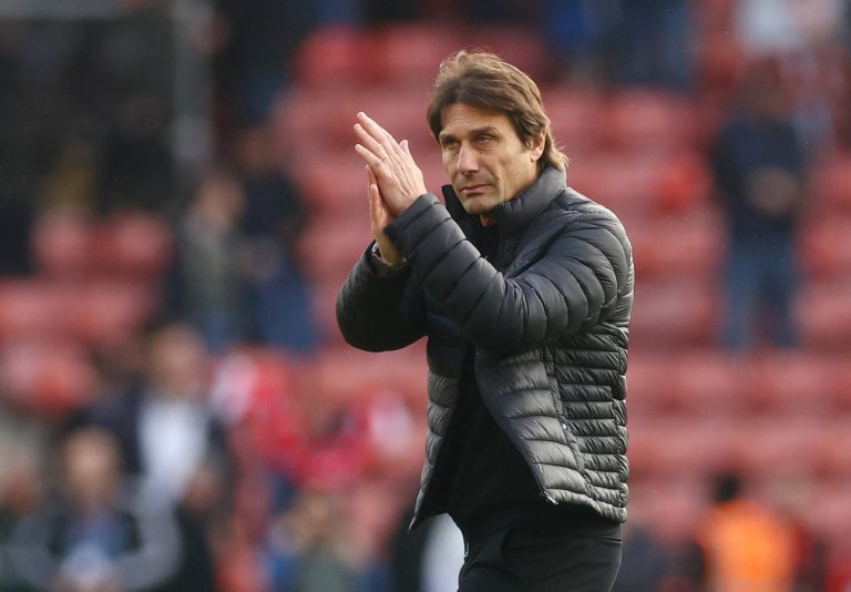 Antonio Conte maakt zijn eigen Tottenham Hotspur met de grond gelijk: ‘Zijn hier gewend niets te winnen’