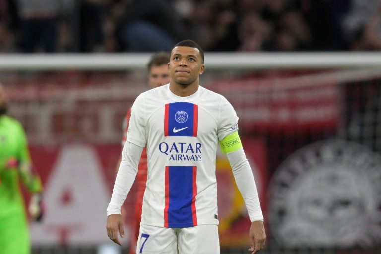 Kylian Mbappé zoekt geen excuses na uitschakeling Paris Saint-Germain: ‘Dit is ons maximum’