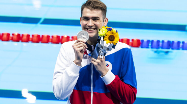 Russische zwemmer weigert blanco deelname aan Olympische Spelen: ‘Ik wil geen zwart schaap zijn’