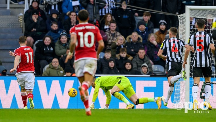 Pijnlijke Boxing Day voor Newcastle en Botman door hattrick oude bekende