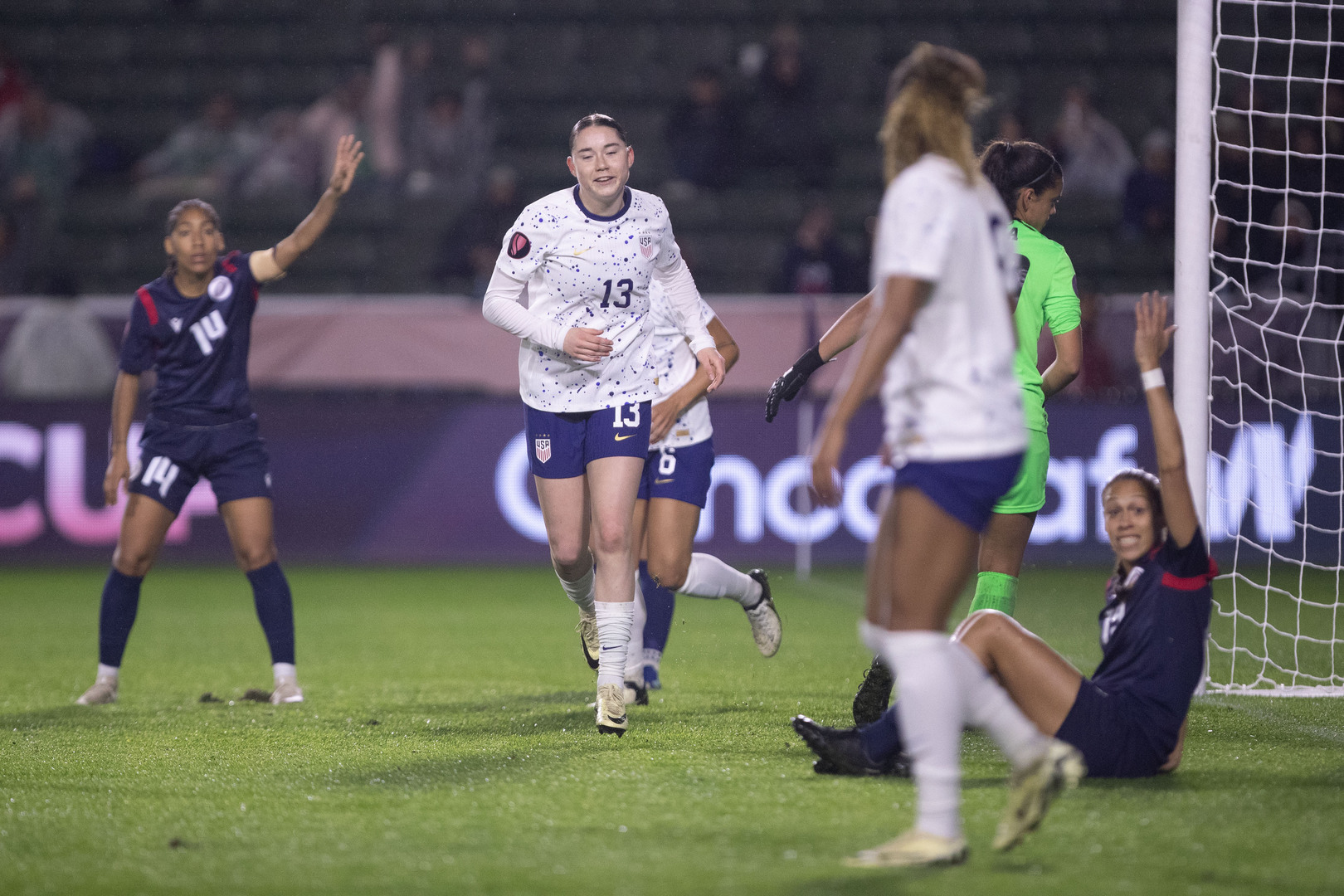 cgwc-olivia-moultrie-goal