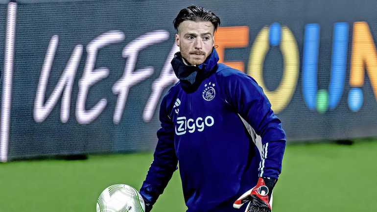 Dit zijn de dertien spelers van Ajax die op hun vrije dag wél kwamen trainen