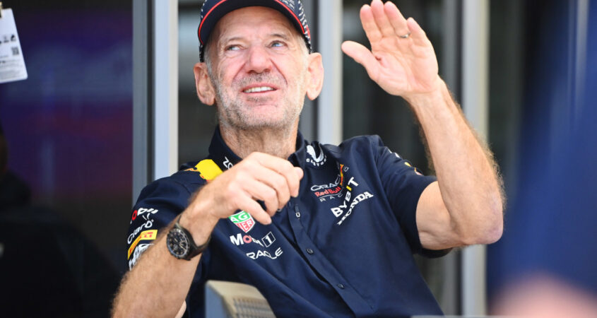 Wolff sluit ook komst Red Bull-ontwerper Adrian Newey niet uit