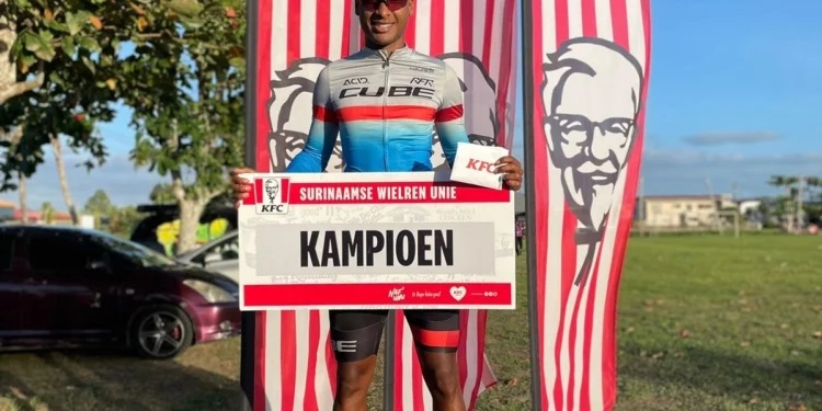 Jorryn Simson wint KFC x SWU race