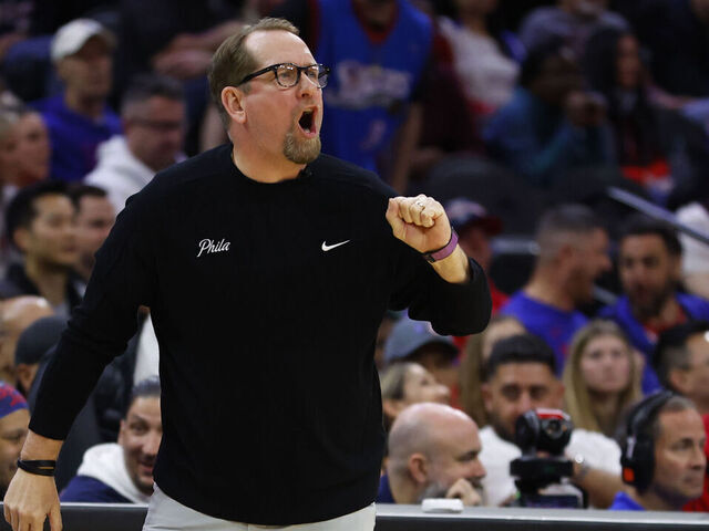 Nurse, Oubre furious as blown call ends loss to Clippers