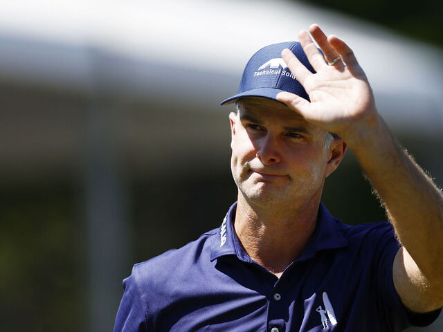 Streelman puts new gadget to use on the greens to lead Valspar
