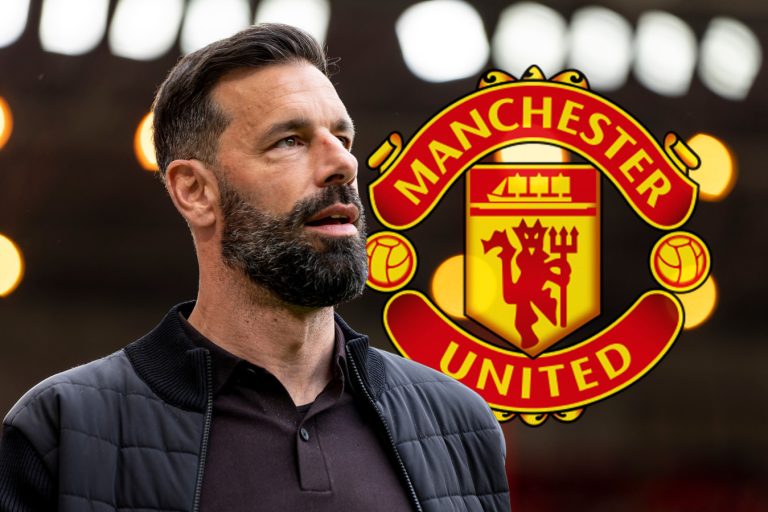 Ruud van Nistelrooij staat voor terugkeer bij Manchester United