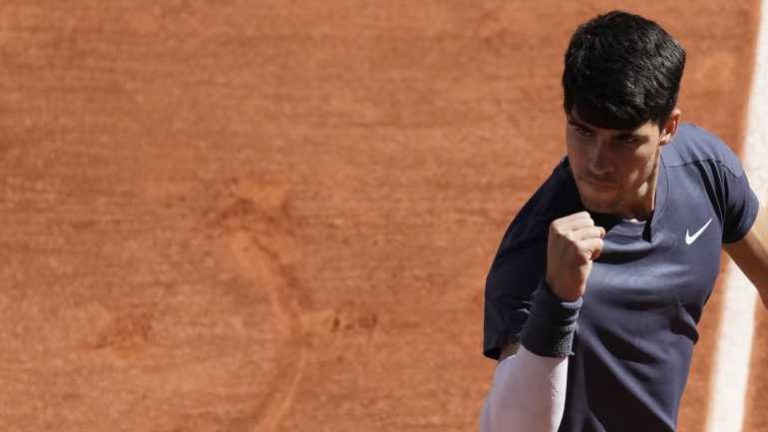 Finaliste Paolini bereikt ook eindstrijd dubbelspel