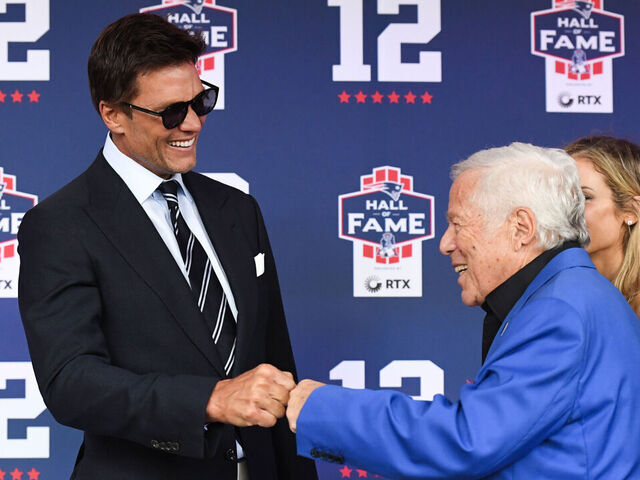 NFL: Patriots retire Brady’s jersey at team HOF ceremony