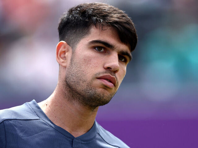 Alcaraz suffers early Queen’s Club exit before Wimbledon title defense