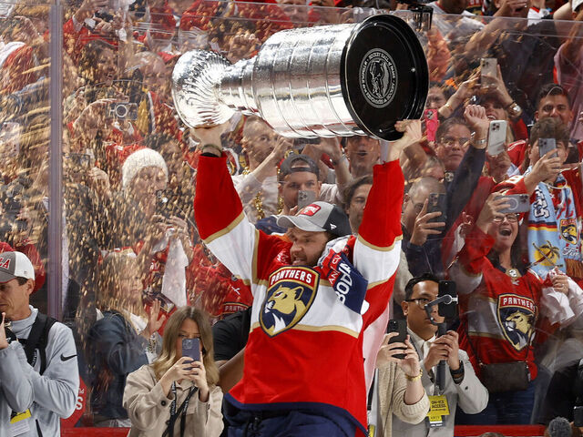 NHL: Panthers tame Oilers in Game 7 to win 1st Stanley Cup