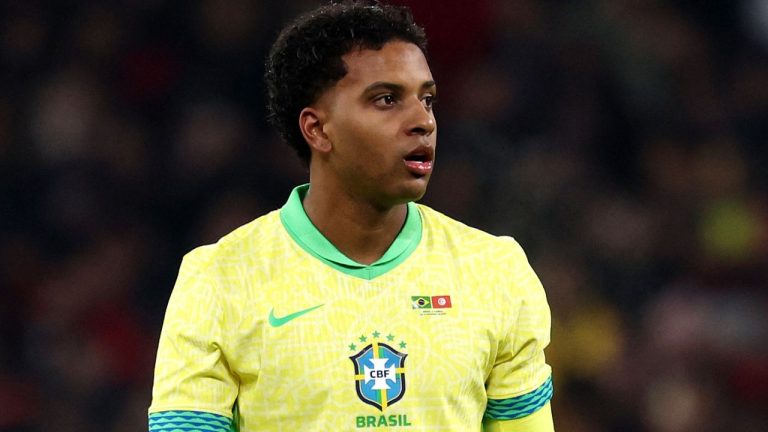 Real Madrid-aanvaller Rodrygo mist rest van seizoen en WK door kruisbandblessure