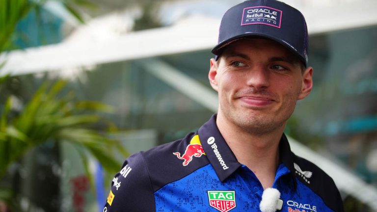 Max Verstappen maakt er familietrip van in Miami; Red Bull Racing sluit miljoenendeal met Adidas