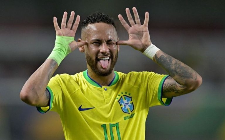 Neymar weet wat hij moet doen om eindelijk álle Brazilianen voor zich te winnen