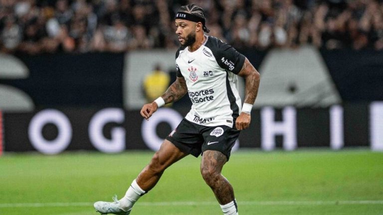 Memphis Depay lijkt zondag rentree te kunnen maken