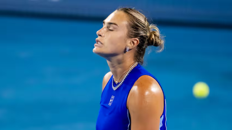 Sabalenka en Zverev vroeg uitgeschakeld op laatste toernooi voor US Open